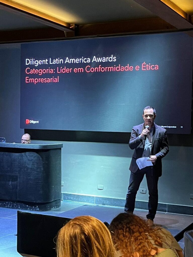 Prefeitura recebe o prêmio internacional Diligent Latin America Awards 2023 em São Paulo
